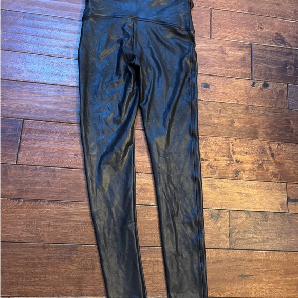 SPANX Glossy Black High-Waist Leggings M - Picture 4 of 4